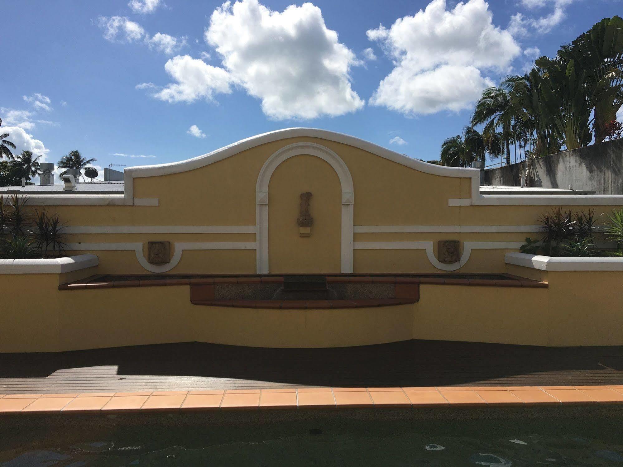 Il Palazzo Holiday Apartments Cairns Eksteriør billede