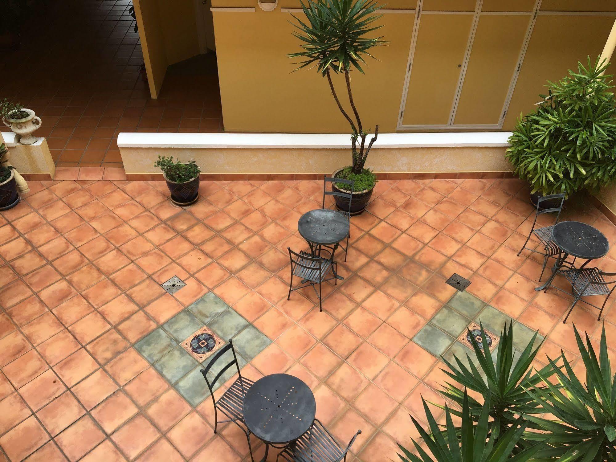 Il Palazzo Holiday Apartments Cairns Eksteriør billede